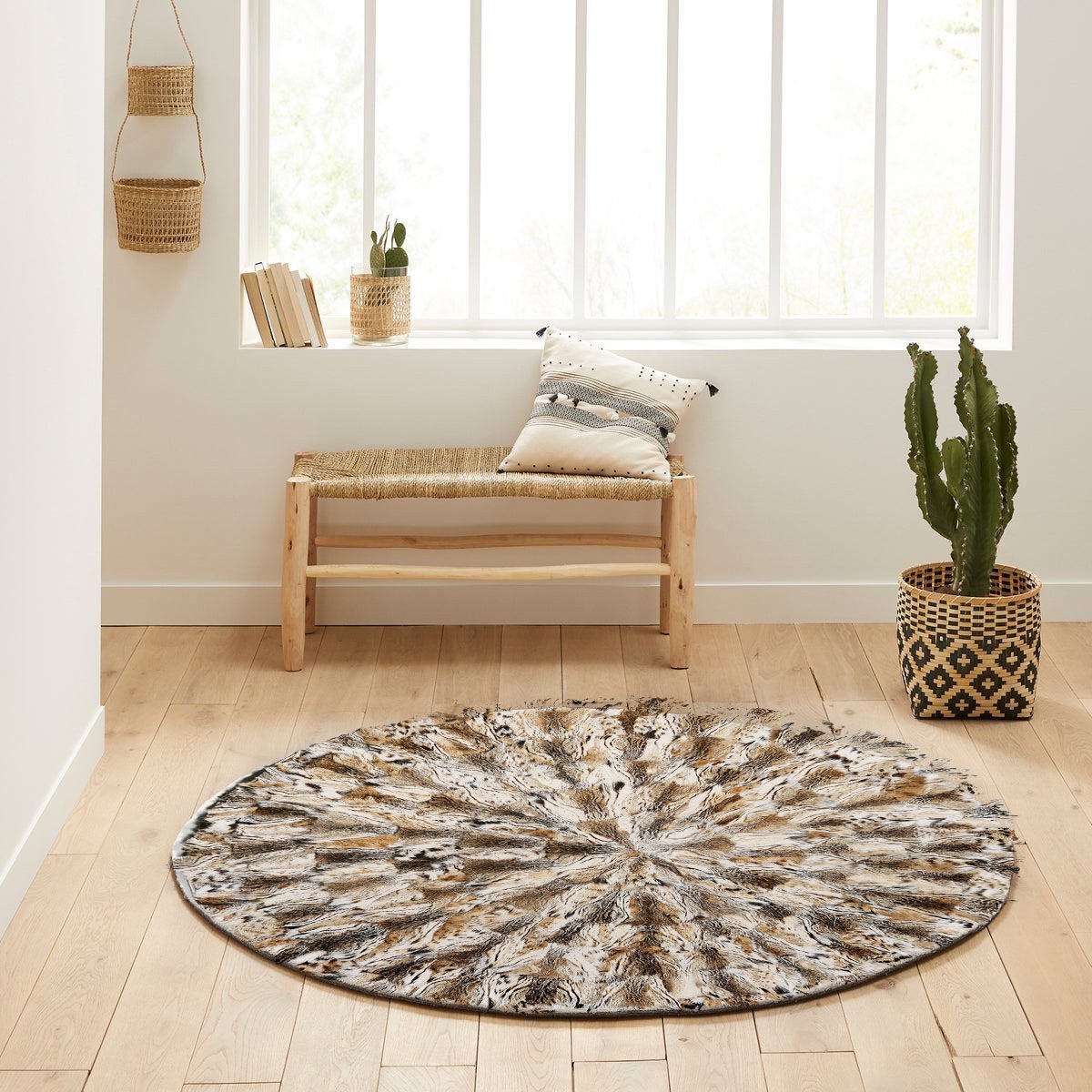 Natural Caramel Fur Round Carpet