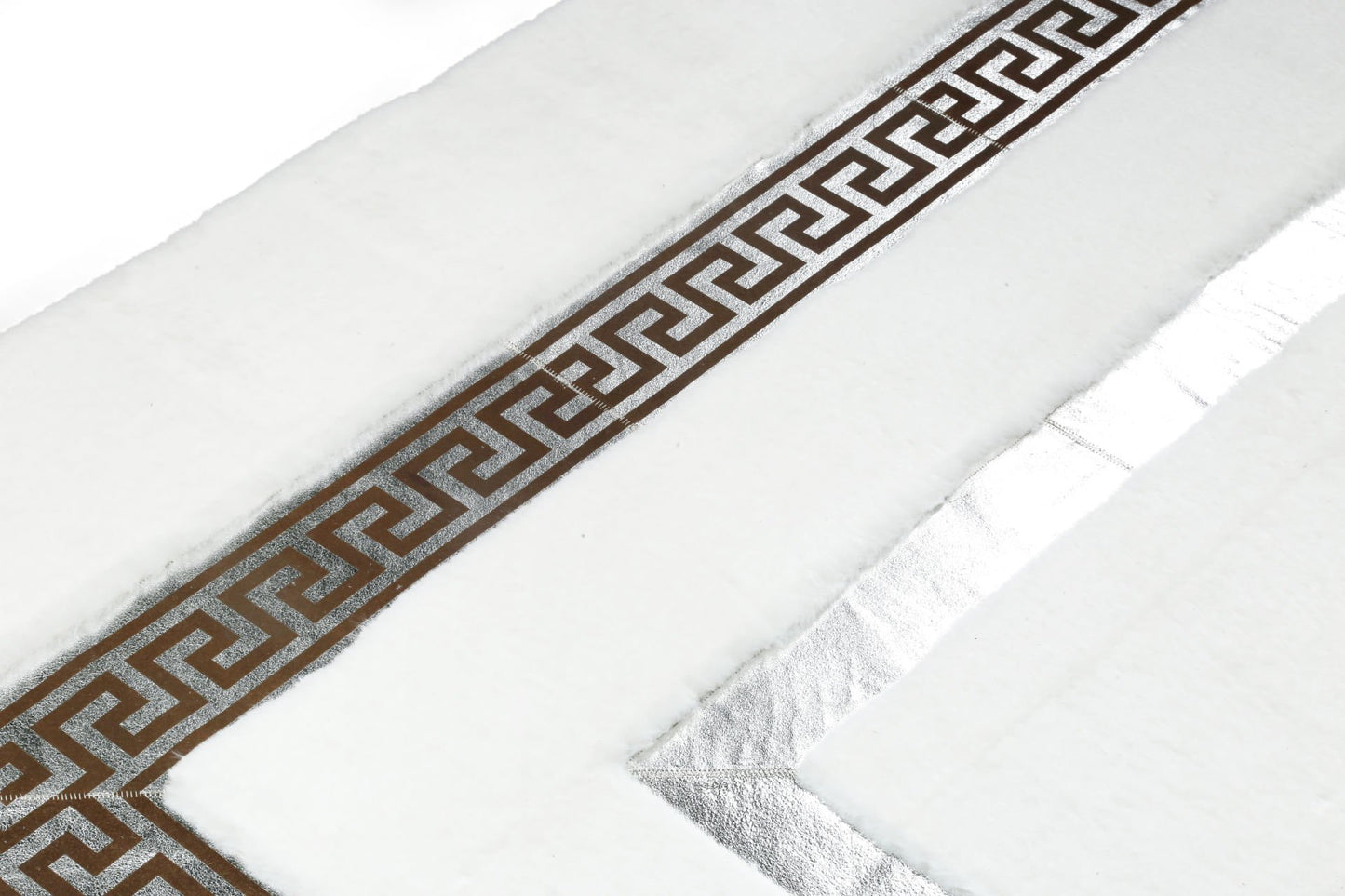 Medusa Patterned White Plush Rug with Silver Foil